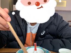 -毛辣果·贵州红酸汤牛肉火锅(西单店)