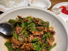 -爱碗亭·鲜炒湖南菜(壹城中心店)
