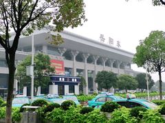 -岳阳东站
