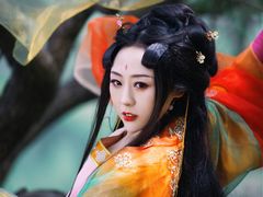 -九月鹰飞汉服摄影工作室