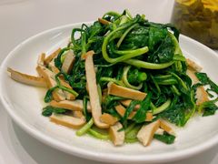 马兰头拌香干-金典银峰老鹅馆·昆山菜(亭林公园店)