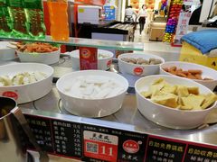 -烫煮风旋转涮吧自助小火锅(洪楼大润发店)