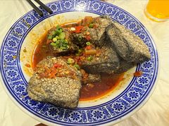 油炸臭豆腐-新新湘菜馆(新中街二条店)