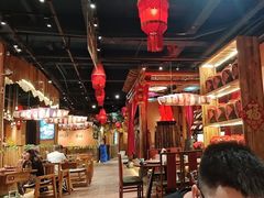 -老滇山寨•云南特色菜•地方菜•民族风情歌舞表演(金碧店)