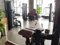 -奥力健身瑜伽普拉提馆(红宝路店)