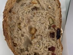 干果裸麦面包-Ole 面包房(华润万象城店)