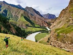 -天山神秘大峡谷