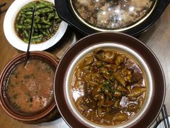 -钵家大院·地道湖北菜(江夏·大花岭店)