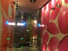 -蓝色派对KTV(聚然广场店)