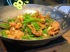 -费大厨辣椒炒肉(万家丽一店)