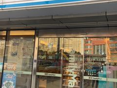 -全家便利店(兴源北路店)