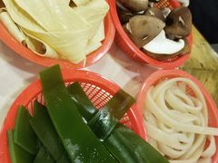 -重庆老火锅王(永陵路分店)