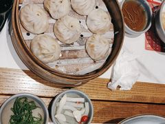 -馋三尺蟹粉小笼(人民广场店)