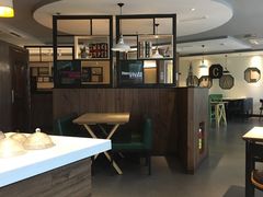 -豪客来牛排(重庆三峡广场步行街1704店)