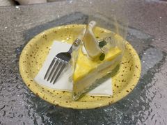 -HOWLULU蛋糕商店