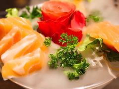 三文鱼刺身-嗨寿司 无国界料理