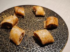红糖麻糍-荣轩(新荣记环球金融中心店)