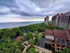 -三亚湾海居铂尔曼度假酒店