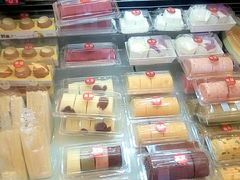-米熊蛋糕店(天虹商场西丽店)