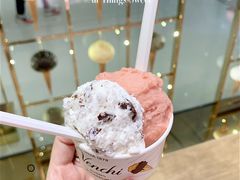 草莓冰淇淋-VENCHI 闻绮(北京国贸商城店)