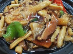 双菇面筋煲-胡子饮食店