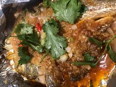 -街角等你.大连海鲜烧烤.经典铁板海鲜串(西安路店)