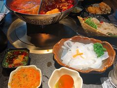 -湊湊火锅·茶憩(新中关购物中心店)