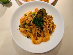 -阿妮叶李(光谷世界城店)