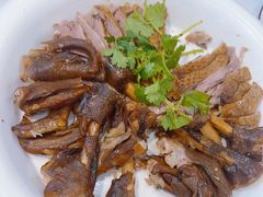 -陆记鹅庄·潮汕菜·狮头鹅(大仟里店)