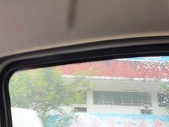 -英西峰林走廊老虎谷溶洞漂流
