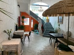 -浮漫咖啡(镜湖万达广场店)