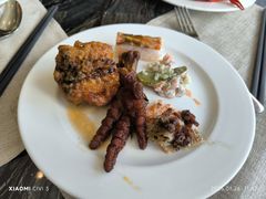 -东方红海鲜百汇(国际大厦店)