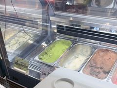 -极拉图·现制冰淇淋(大卫城店)