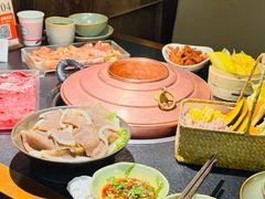 -菌自由丨野生菌火锅特色庭院餐厅(丽江古城店)