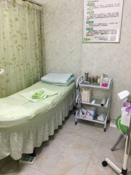 -苗医生0感祛痘连锁