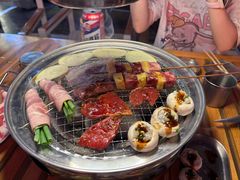 -叽叽扎扎烤肉场(生态城万达店)