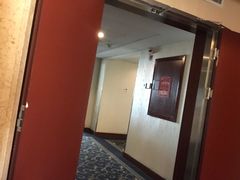 -爱舍海岸酒店(香港中路五四广场店)