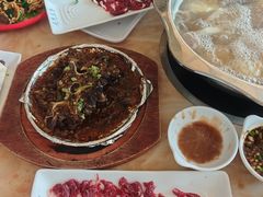 -三牛牛肉火锅