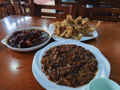 -三居鲁味坊黄焖鸡(山大路店)