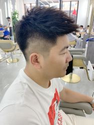 -IN HAIR艺术+造型