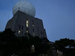 -黄山光明顶山庄