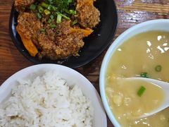-朱大嘴肥肠血旺(福字街店)