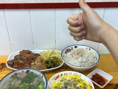 -明姨仔潮汕美食·碳炉猪脚·汕尾牛腩饭·起片鸡煲(起义路店)