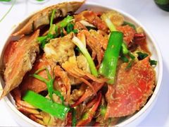 -三亚火车头万人海鲜广场