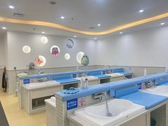 -蓝旗亲子游泳(范湖万达广场店)