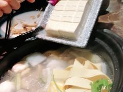-同仁四季椰子鸡(海岸城天利店)