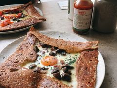 鸡蛋蘑菇熏肉荞麦可丽饼-RAC BAR(安福路店)