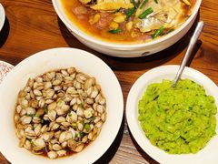 -黄弟大排档·湖南菜·小龙虾·小海鲜(凯旋北路店)