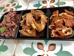 -阿灶卤煮老店·姜母鸭(五店市总店)