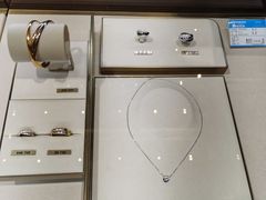 -卡地亚(杭州大厦精品店)